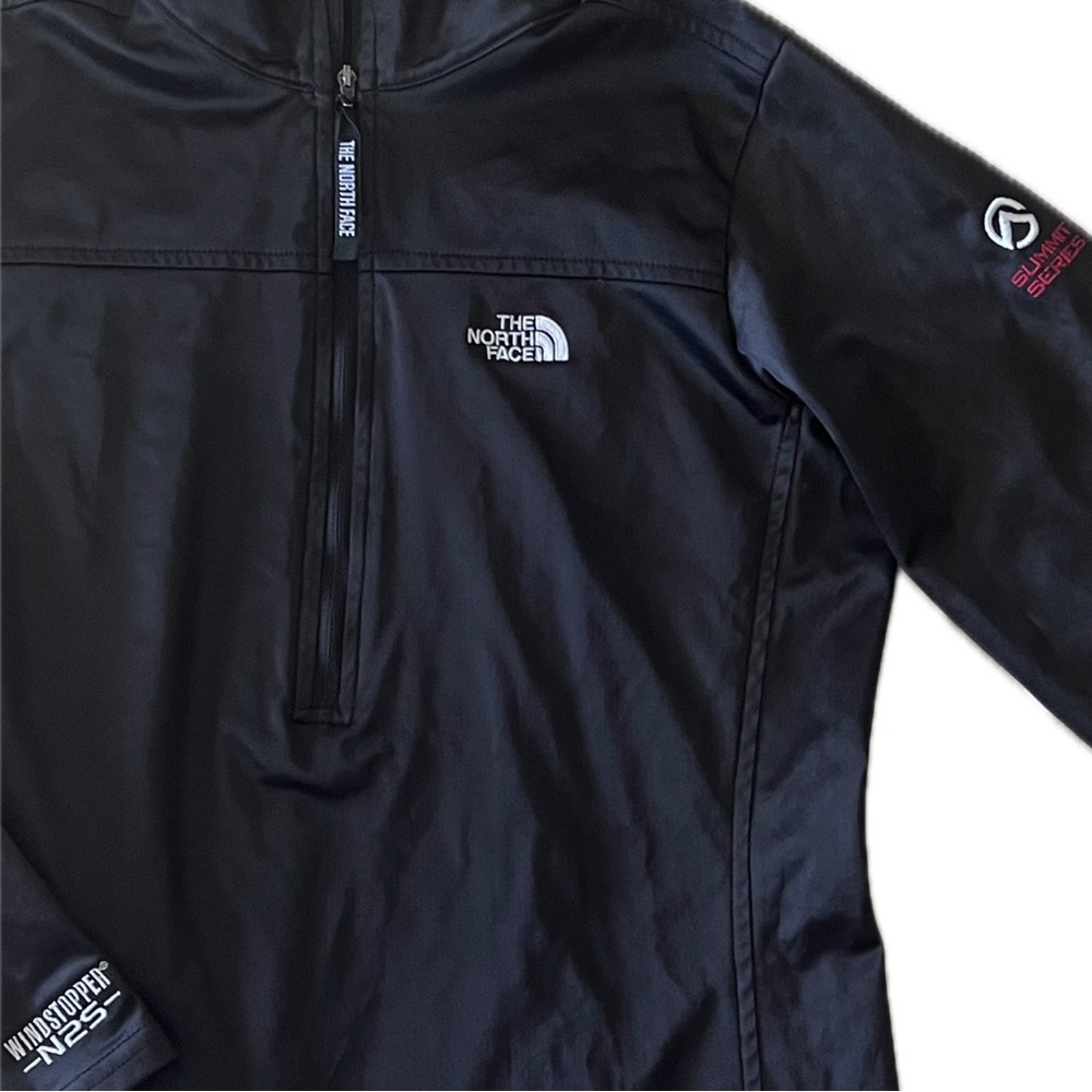 The North Face Summit Series windstoper N25. Black Women’s size Small.
